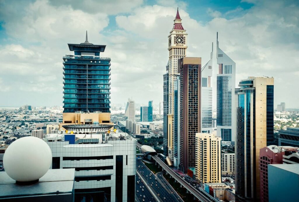 How to Invest in Dubai From Australia in 2026