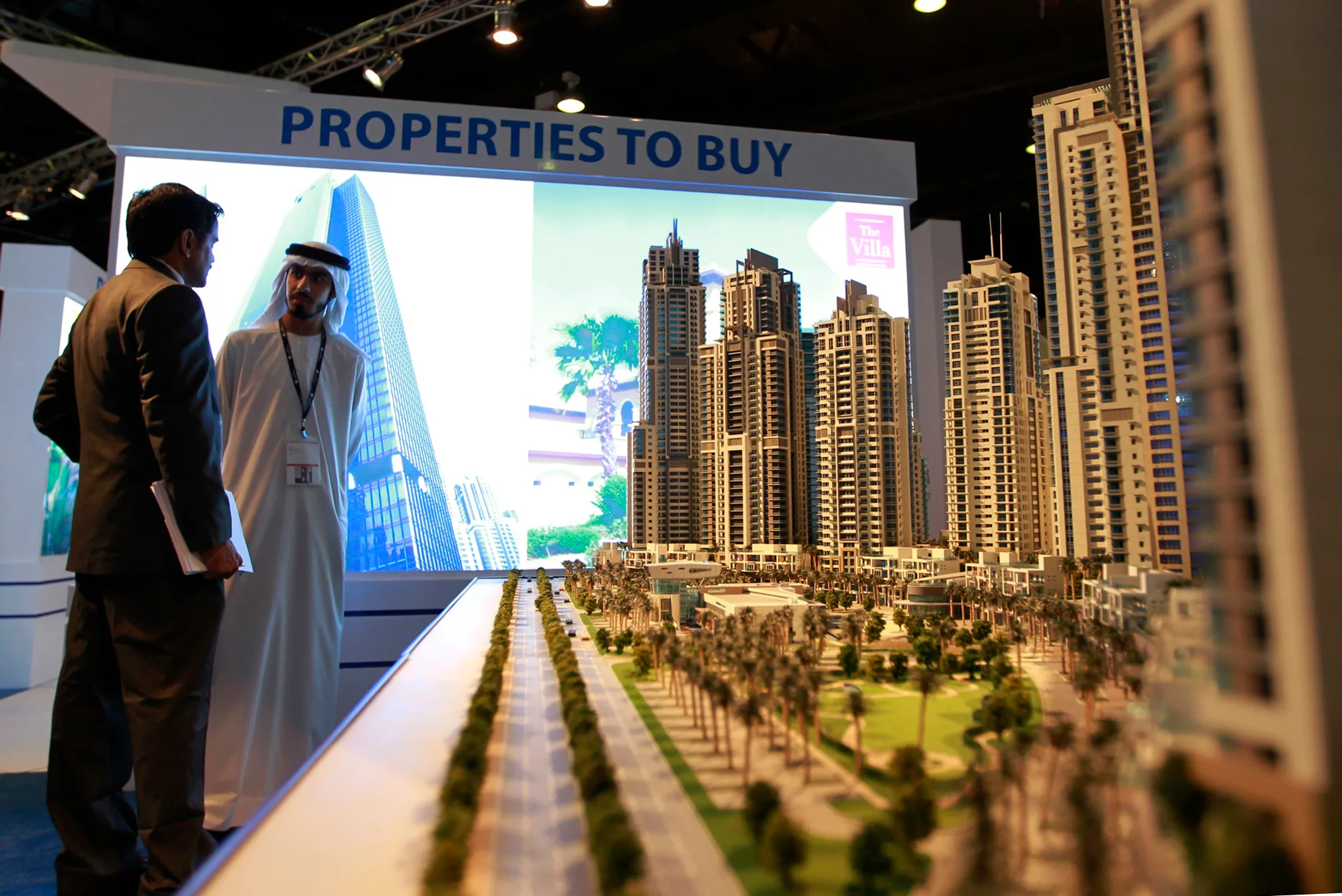 Buying Dubai Property From Australia: 2026 Finance